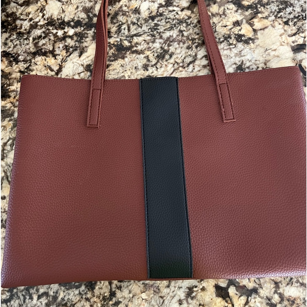 Women’s Vince Camuto Tote